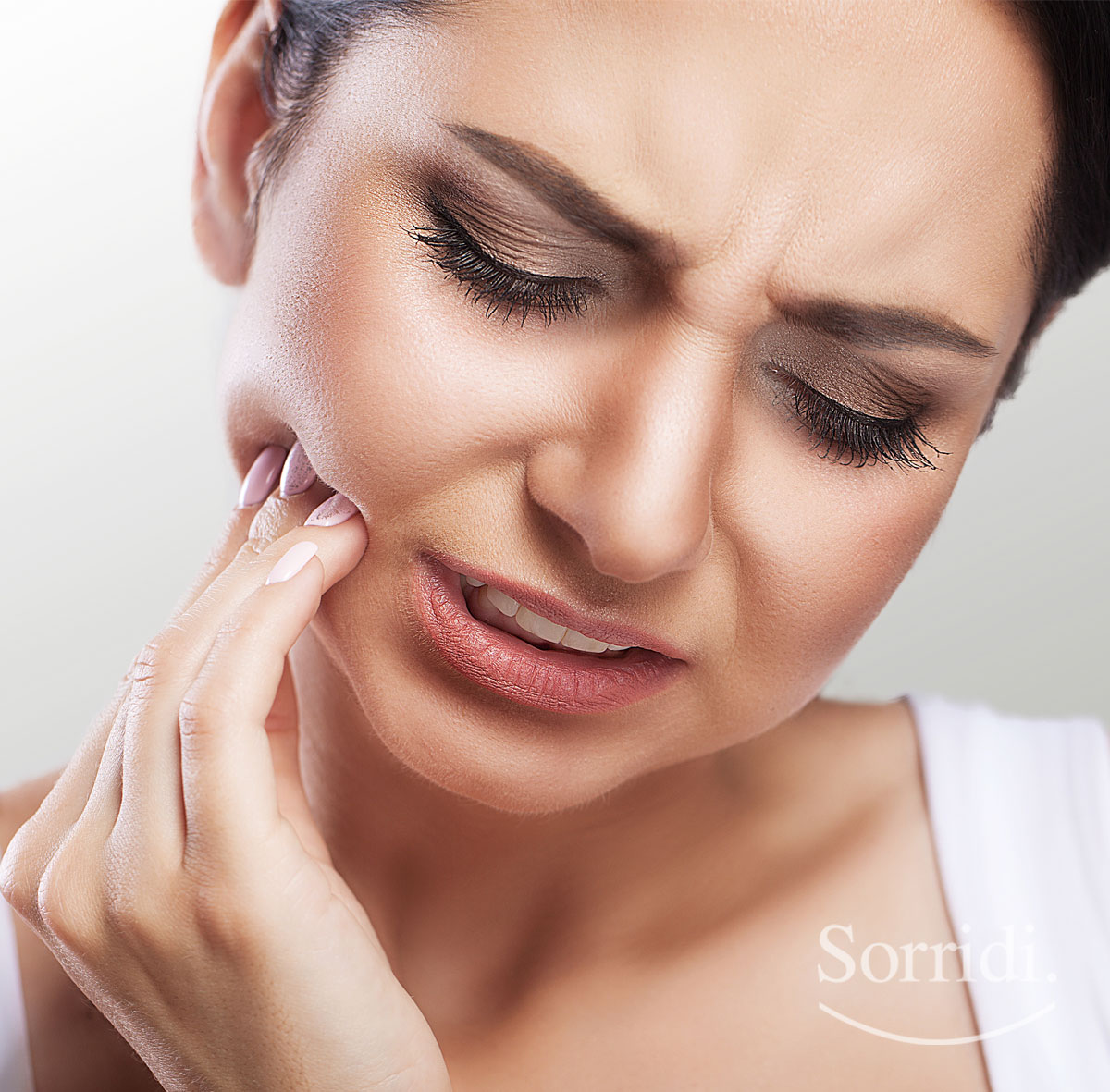 Sorridi-ch-magazine-dente-devitalizzato-che-fa-male-cause
